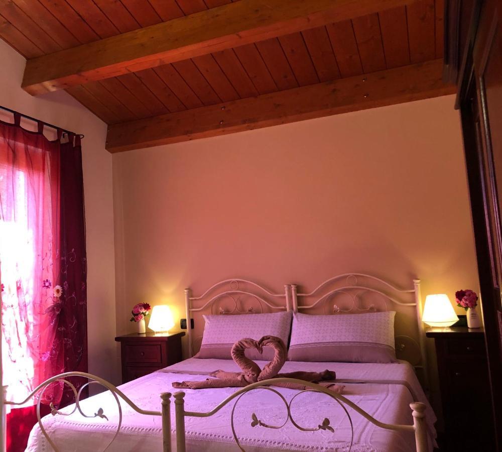 Villa Santa Maria  B&B La Casetta מראה חיצוני תמונה